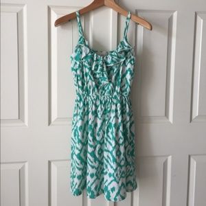 LOFT Green and white ikat jersey dress w/ruffle